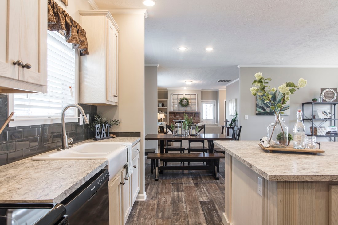 The 3338 HERITAGE Kitchen. This Manufactured Mobile Home features 4 bedrooms and 2 baths.